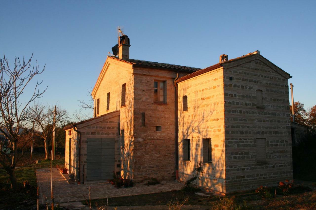 Locanda San Francesco Montecarotto Exterior foto